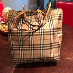 Burberry tote bag